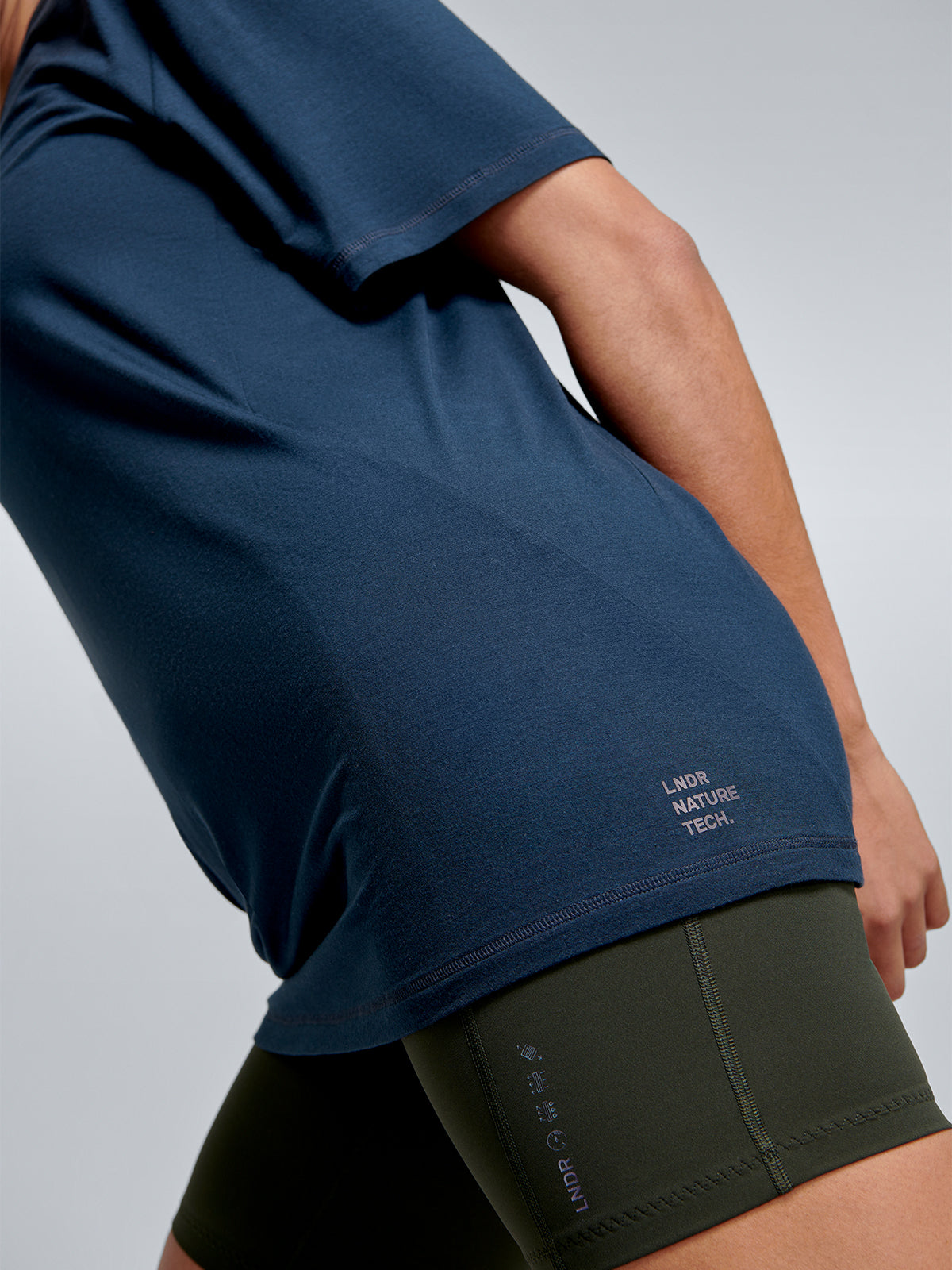 NATURE TECH Unisex Tee Midnight