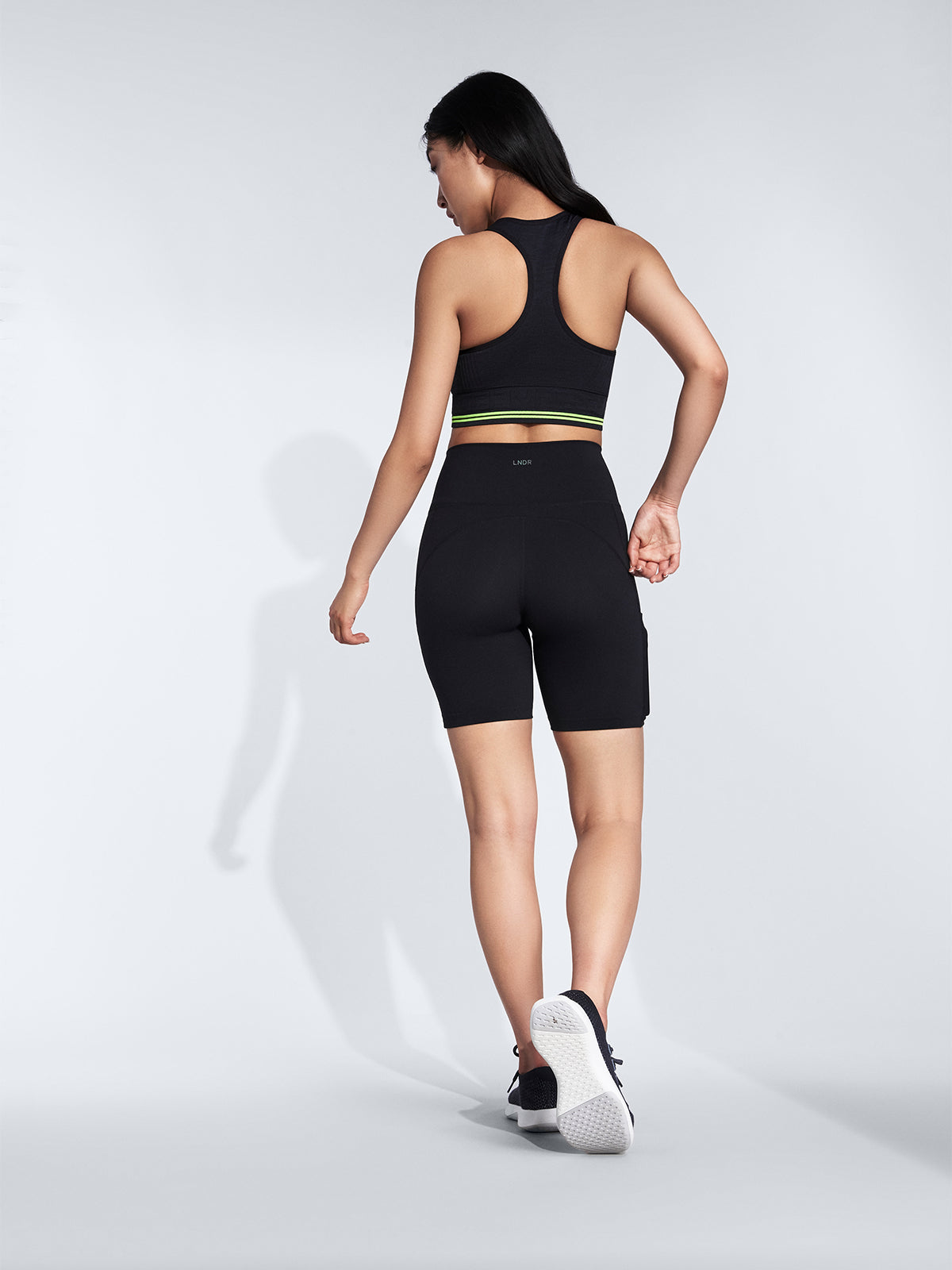 PEACHY KEEN Pocket 8" Bike Short Black