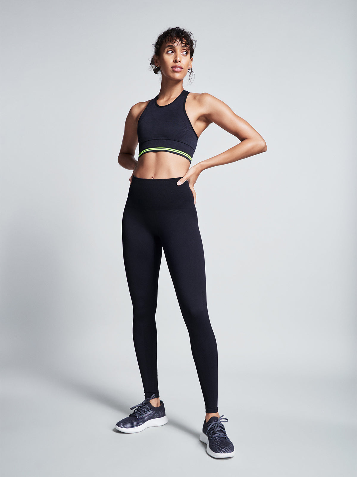 THE STREAMLINE 8/8 Legging Black
