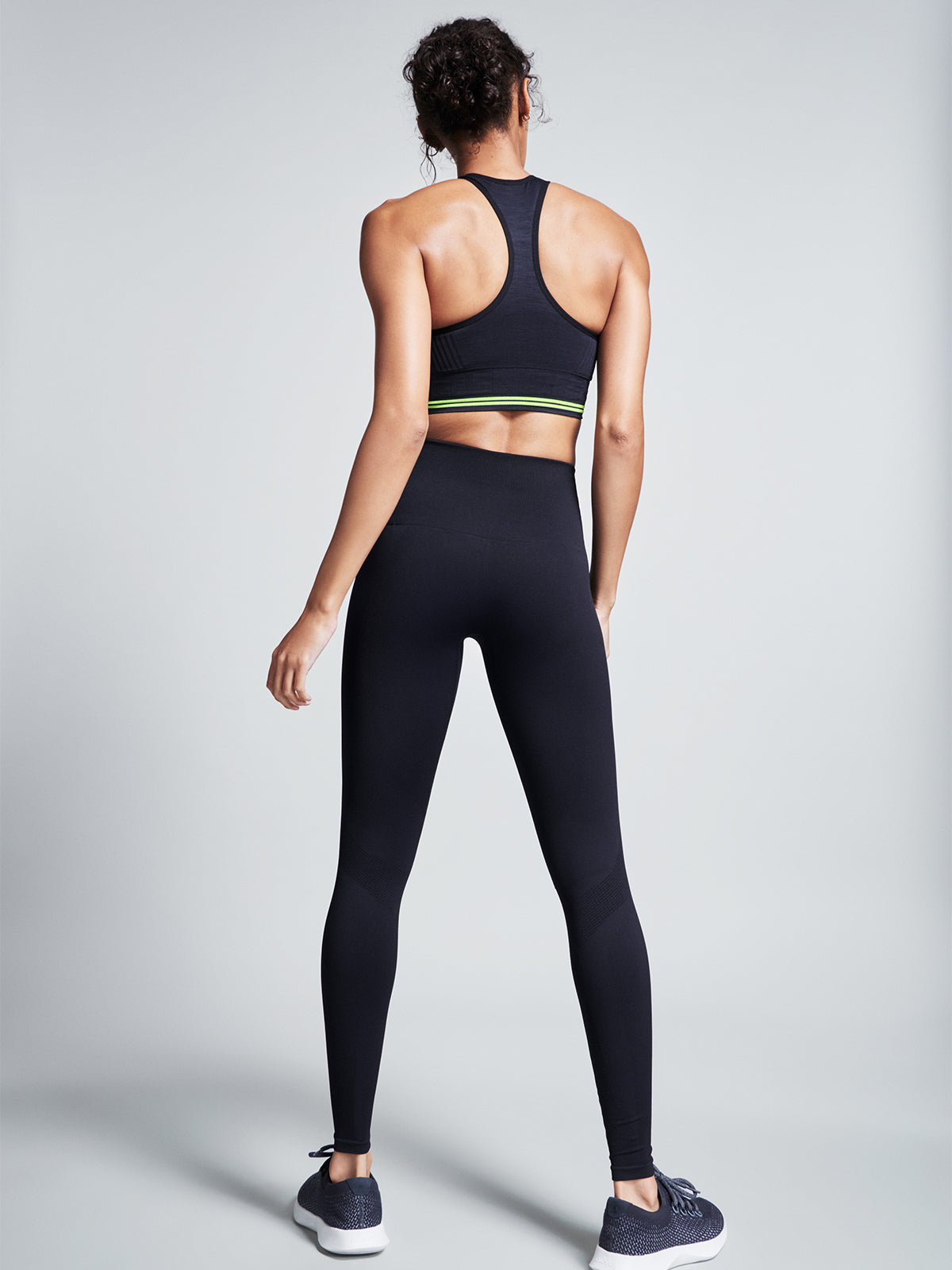 THE STREAMLINE 8/8 Legging Black